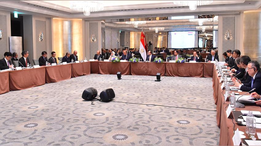 الرئيس عبد الفتاح السيسي يلتقي مع ممثلي مجتمع الأعمال ورؤساء كبرى الشركات في اليابان الرئيس عبد الفتاح السيسي يلتقي مع ممثلي مجتمع الأعمال ورؤساء كبرى الشركات في اليابان