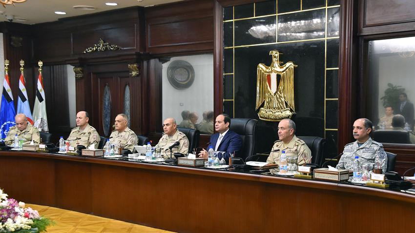الرئيس عبد الفتاح السيسي يترأس اجتماع المجلس الأعلى للقوات المسلحة الرئيس عبد الفتاح السيسي يترأس اجتماع المجلس الأعلى للقوات المسلحة
