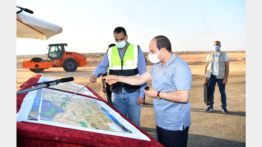 الرئيس عبد الفتاح السيسي يتفقد مشروعات تطوير شبكة محاور وطرق الساحل الشمالي الرئيس عبد الفتاح السيسي يتفقد مشروعات تطوير شبكة محاور وطرق الساحل الشمالي