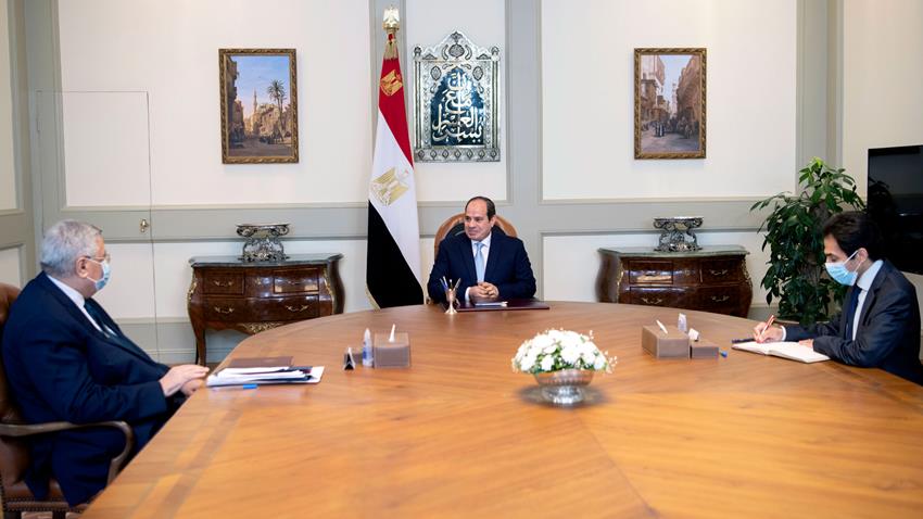 الرئيس عبد الفتاح السيسي يتابع الوضع الوبائي الراهن لانتشار فيروس كورونا على مستوى الجمهورية الرئيس عبد الفتاح السيسي يتابع الوضع الوبائي الراهن لانتشار فيروس كورونا على مستوى الجمهورية