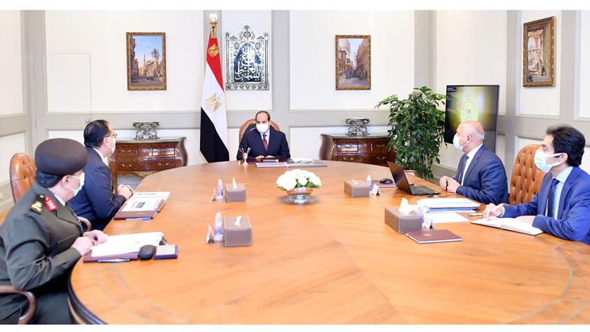 الرئيس عبد الفتاح السيسي يتابع مشروعات وسائل النقل الجماعي الجديدة على مستوى الجمهورية