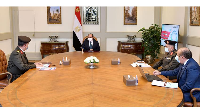 الرئيس عبد الفتاح السيسي يتابع مشروع إنشاء مصنع للضمادات الطبية عالية الجودة
