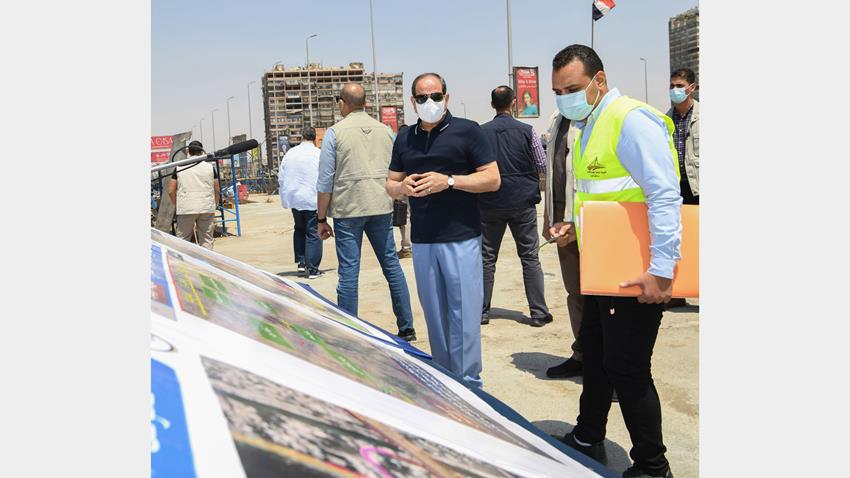 الرئيس عبد الفتاح السيسي يقوم بجولة تفقدية لمتابعة أعمال التطوير للطريق الدائري