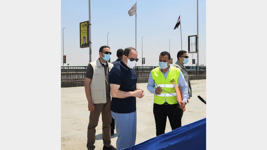 الرئيس عبد الفتاح السيسي يقوم بجولة تفقدية لمتابعة أعمال التطوير للطريق الدائري