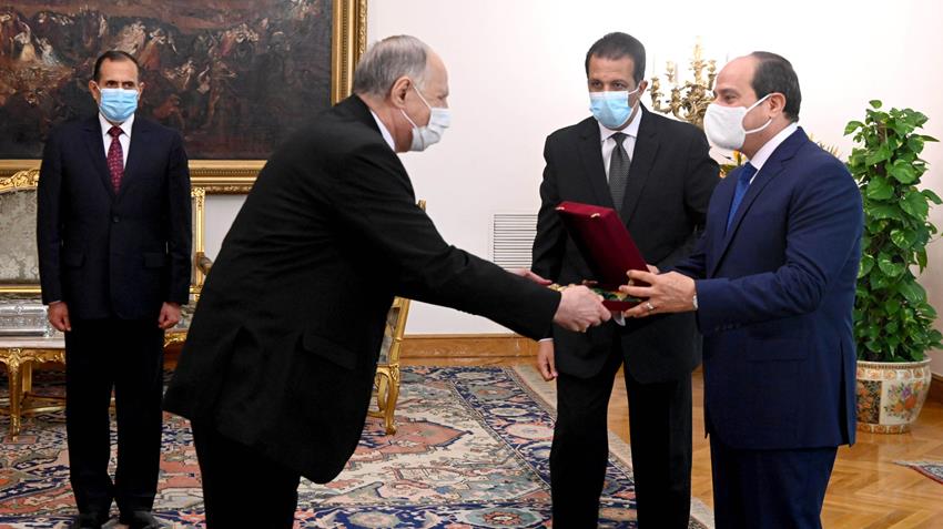 الرئيس عبد الفتاح السيسي يشهد أداء حلف اليمين للمستشار حسين مصطفى فتحي رئيسًا لهيئة قضايا الدولة