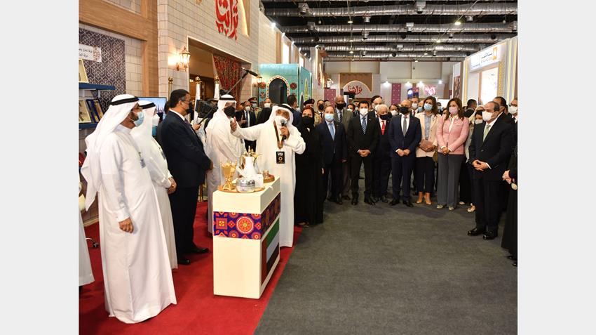 الرئيس عبد الفتاح السيسي يفتتح معرض تراثنا للحرف اليدوية والمنتجات التراثية