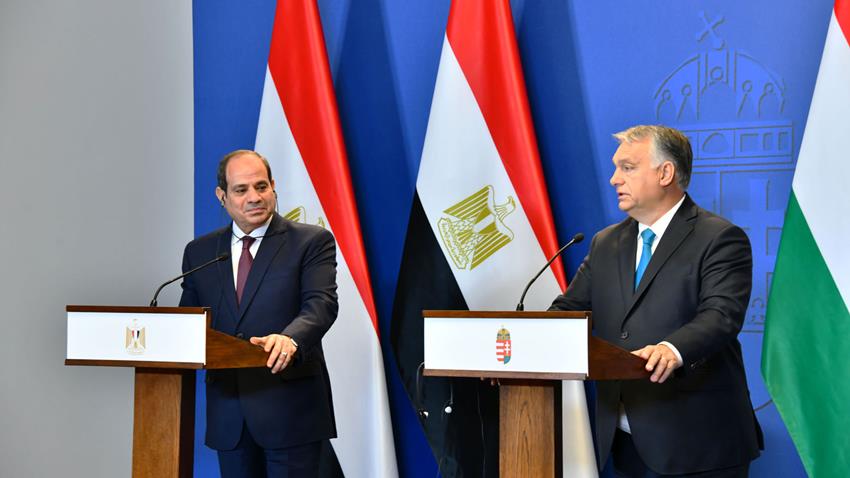 الرئيس عبد الفتاح السيسي يشارك في المؤتمر الصحفي المشترك مع رئيس الوزراء المجري