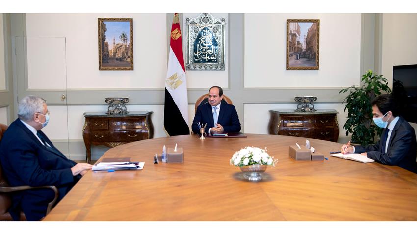 الرئيس عبد الفتاح السيسي يتابع الوضع الوبائي الراهن لانتشار فيروس كورونا على مستوى الجمهورية
