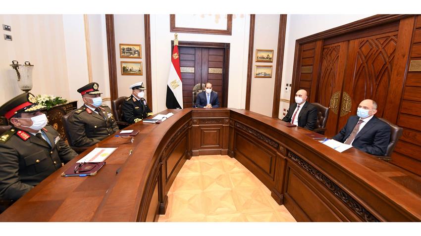 الرئيس عبد الفتاح السيسي يتابع مشروعات حماية الشواطئ الساحلية على البحر المتوسط
