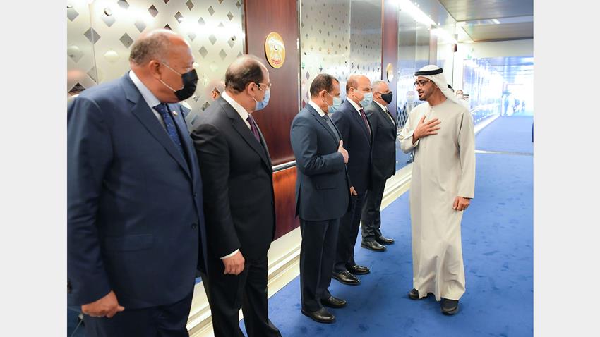 الرئيس عبد الفتاح السيسي يعود إلى أرض الوطن بعد زيارة سيادته إلى دولة الإمارات العربية المتحدة