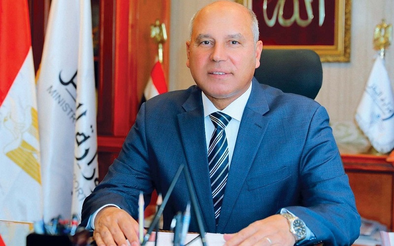 وزير النقل: القيادة السياسية وجهت بإنشاء شبكة طرق فى الصعيد بـ 18.5 مليار جنيه وزير النقل: القيادة السياسية وجهت بإنشاء شبكة طرق فى الصعيد بـ 18.5 مليار جنيه