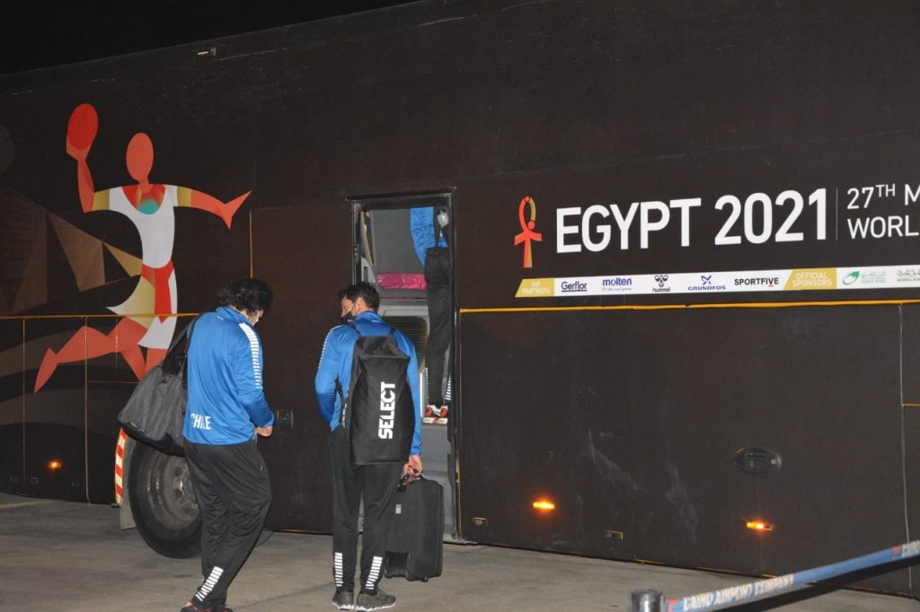 بعثة منتخب تشيلى لكرة اليد تصل القاهرة للمشاركة فى كأس العالم.. صور بعثة منتخب تشيلى لكرة اليد تصل القاهرة للمشاركة فى كأس العالم.. صور