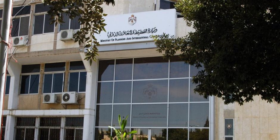 بدء صرف الدفعة الأخيرة من منحة العمالة غير المنتظمة اليوم بدء صرف الدفعة الأخيرة من منحة العمالة غير المنتظمة اليوم