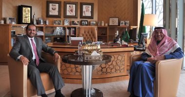 سفراء ومسئولون خليجيون يهنئون مصر على النجاح فى استئناف العمل بقناة السويس سفراء ومسئولون خليجيون يهنئون مصر على النجاح فى استئناف العمل بقناة السويس