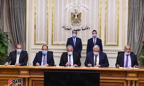 بروتوكول تعاون لتنفيذ برامج تخطيط الموارد المؤسسية بمصانع وشركات الإنتاج الحربى بروتوكول تعاون لتنفيذ برامج تخطيط الموارد المؤسسية بمصانع وشركات الإنتاج الحربى