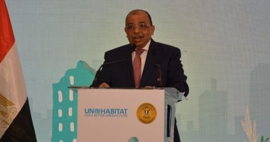 وزير التنمية المحلية يهنئ الرئيس السيسى ورئيس الوزراء بمناسبة عيد الشرطة