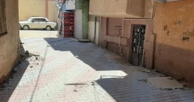 تطوير ورصف 15 شارع فرعى بالإنترلوك بحى غرب سوهاج.. صور