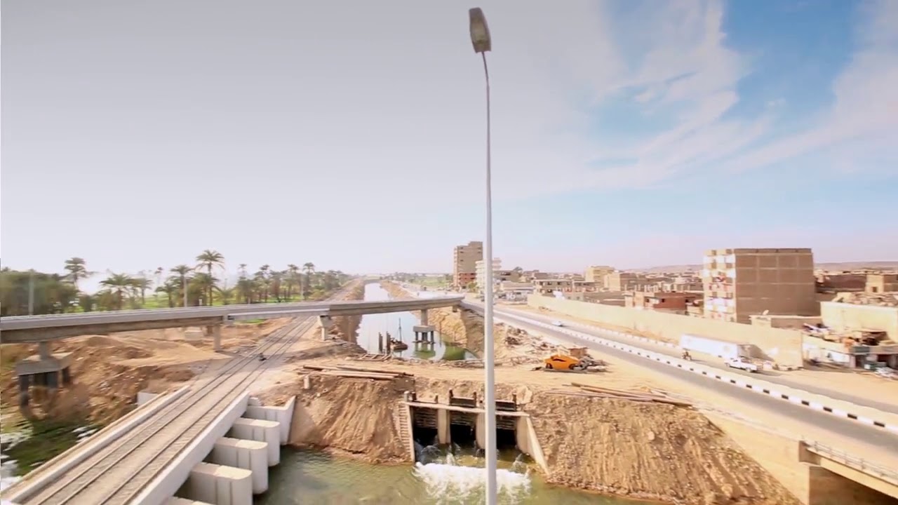 كوبرى المعنا العلوي