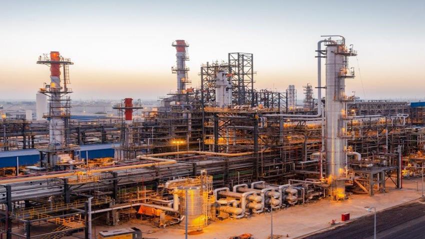 افتتاح مجمع إنتاج البنزين بشركة أسيوط لتكرير البترول