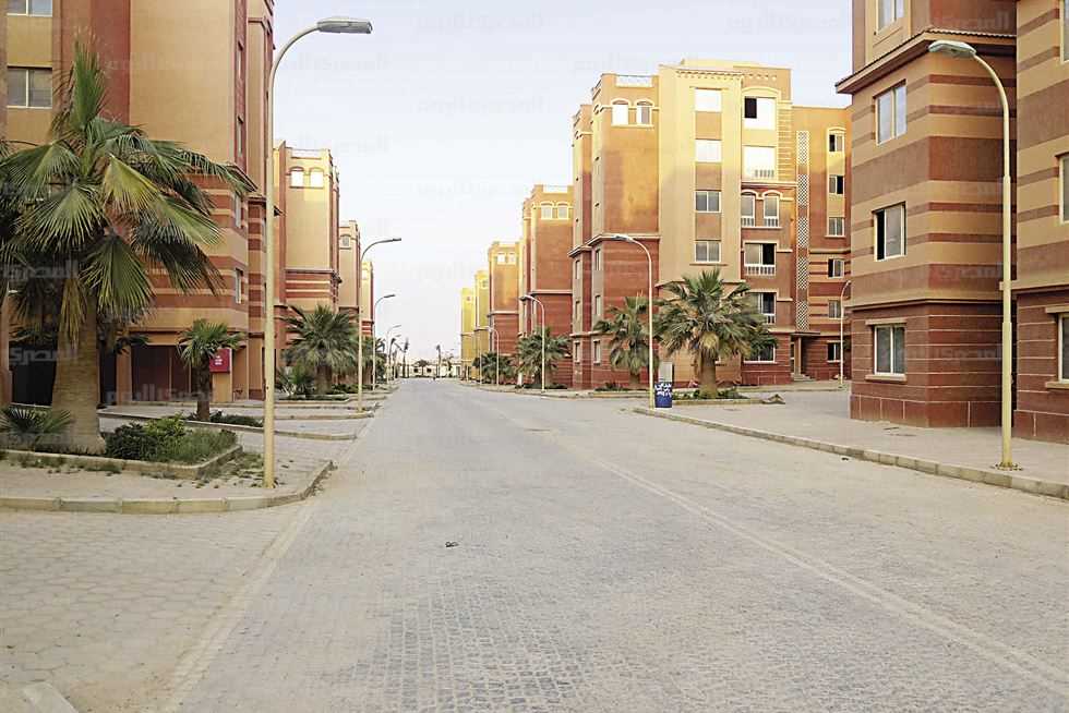 الطريق الواصل بين مدخل مدينة الفيوم الجدية و منطقة الإسكان الإجتماعي