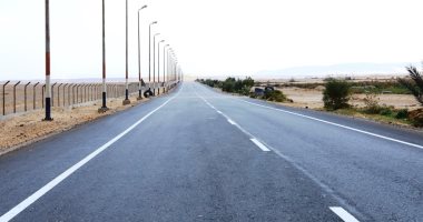 تطوير ورفع كفاءة طريق جرجا الصحراوي الغربي