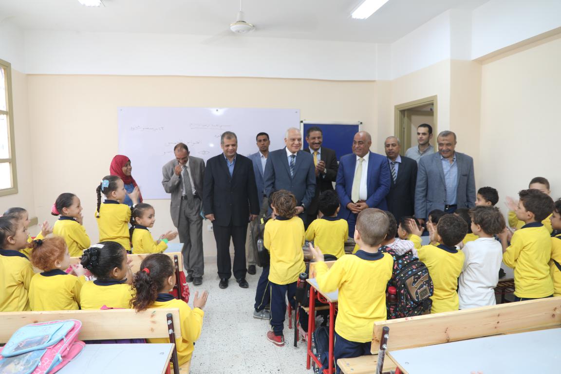 مدرسة أمهات المؤمنين للتعليم الأساسى‎