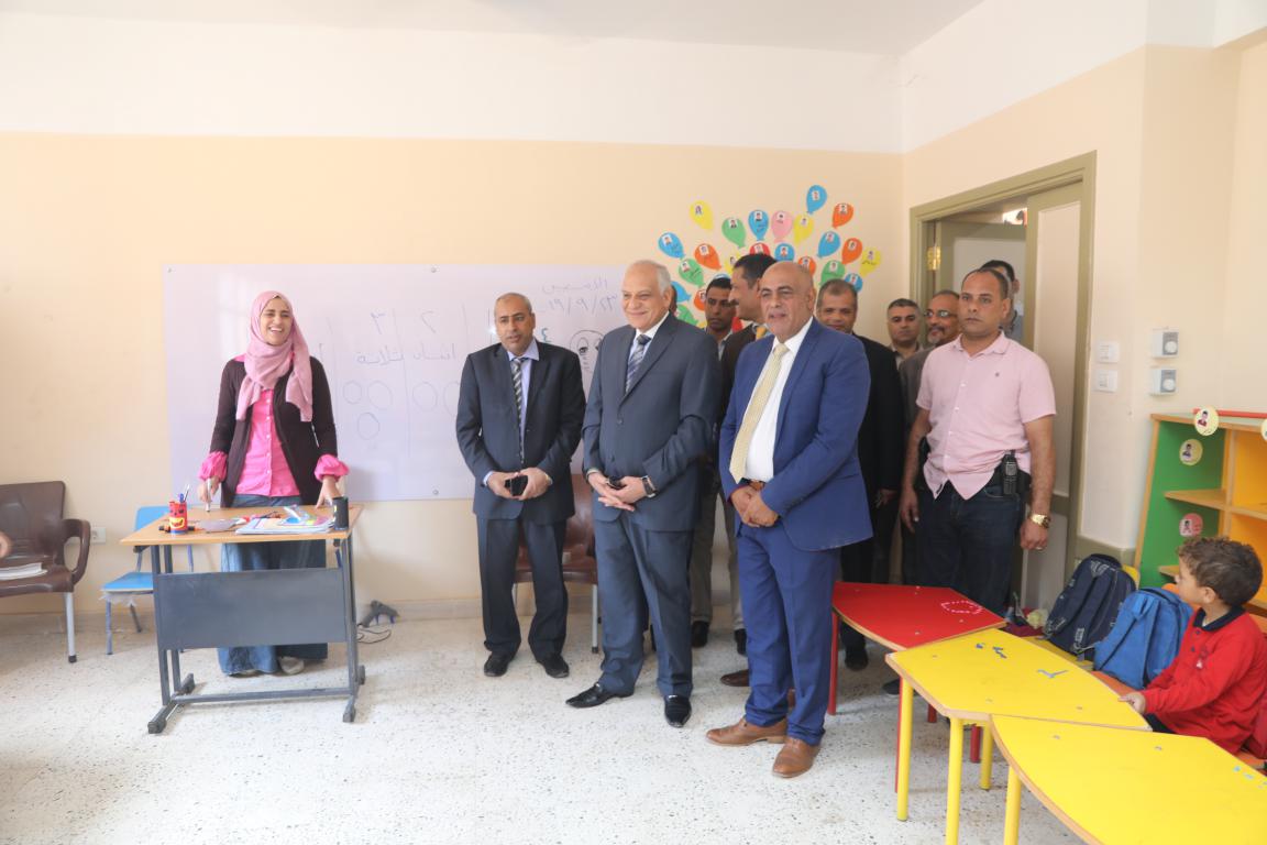 مدرسة أمهات المؤمنين للتعليم الأساسى‎