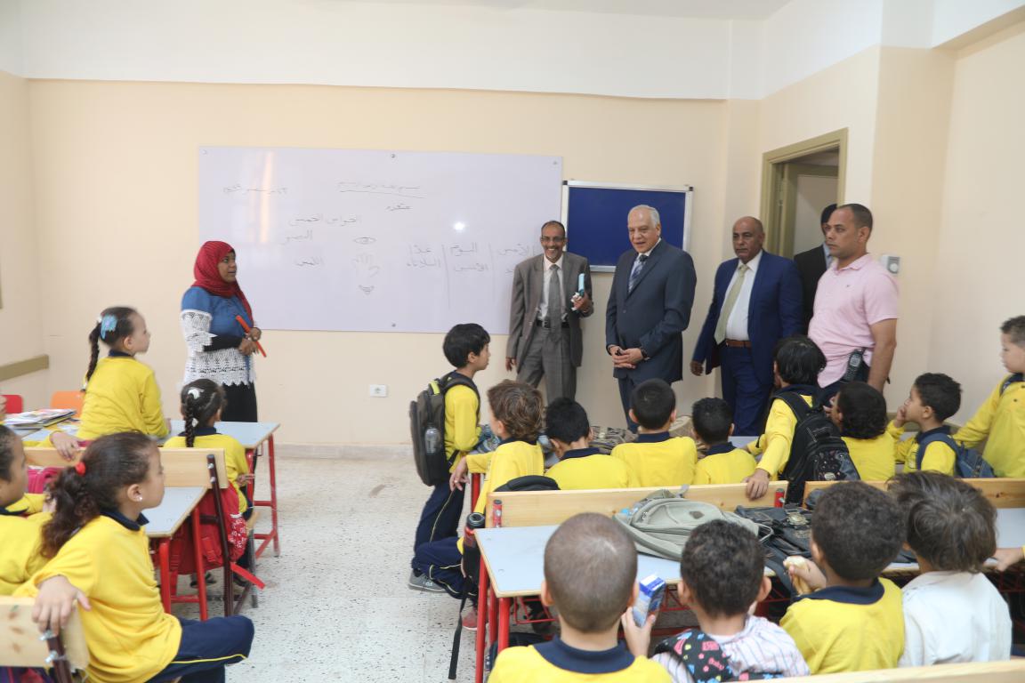 مدرسة أمهات المؤمنين للتعليم الأساسى‎