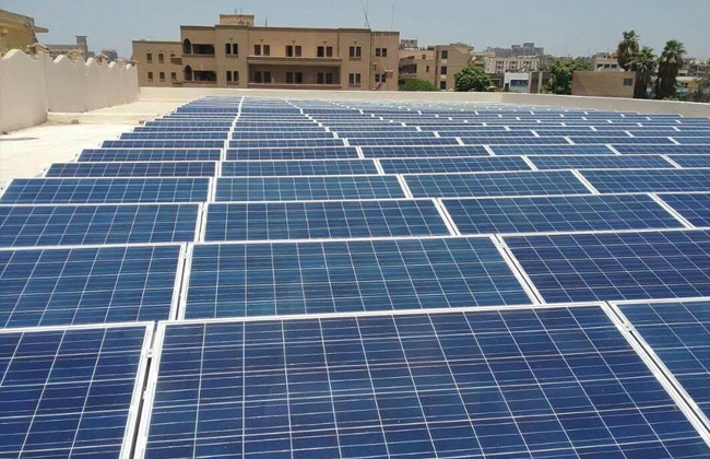 محطة جامعة القاهرة للطاقة الشمسية‎