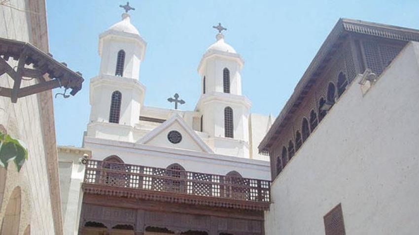 ترميم الكنيسة المعلقة الآثرية بالقاهرة