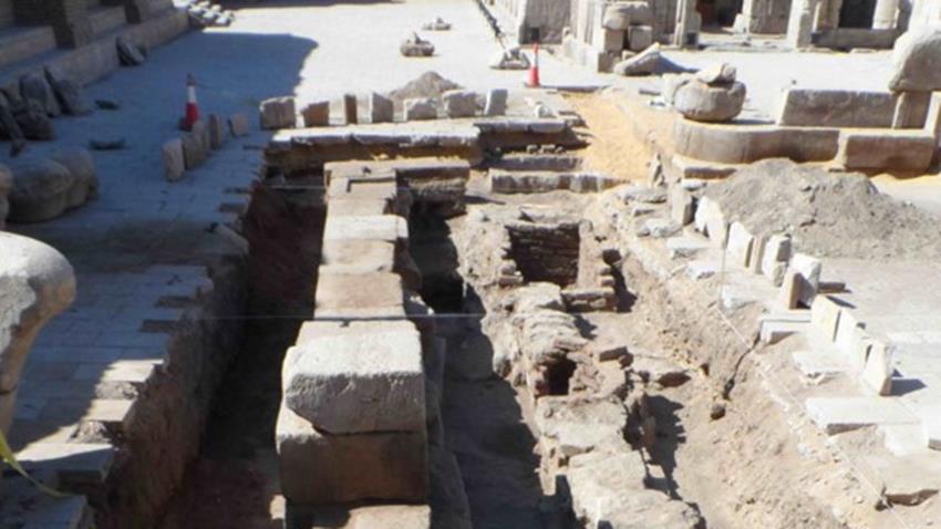 تطوير وخفض منسوب المياه الجوفية بمعبد إدفو بأسوان