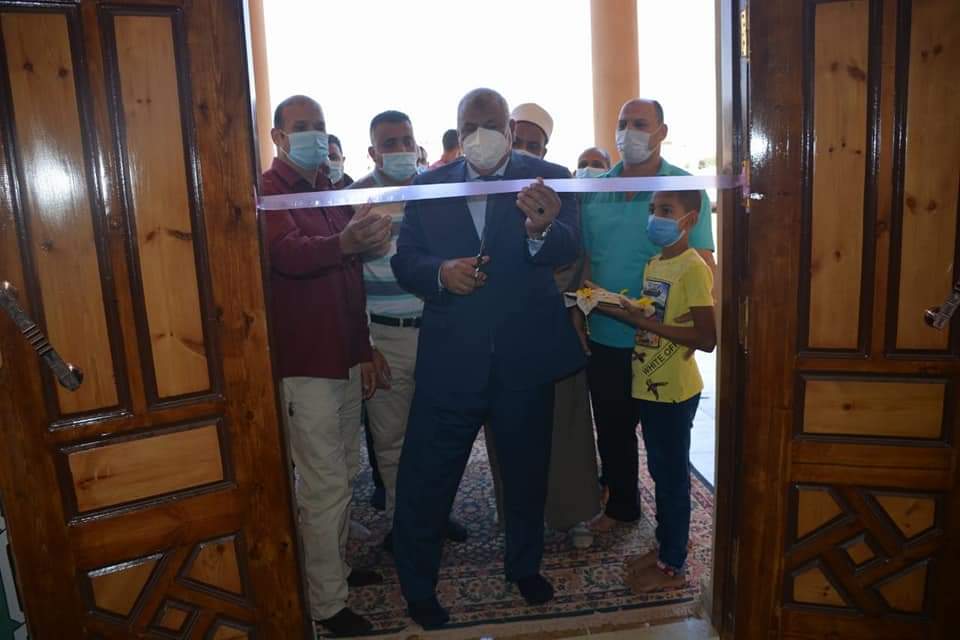 مسجد النخيل بمركز بلاط